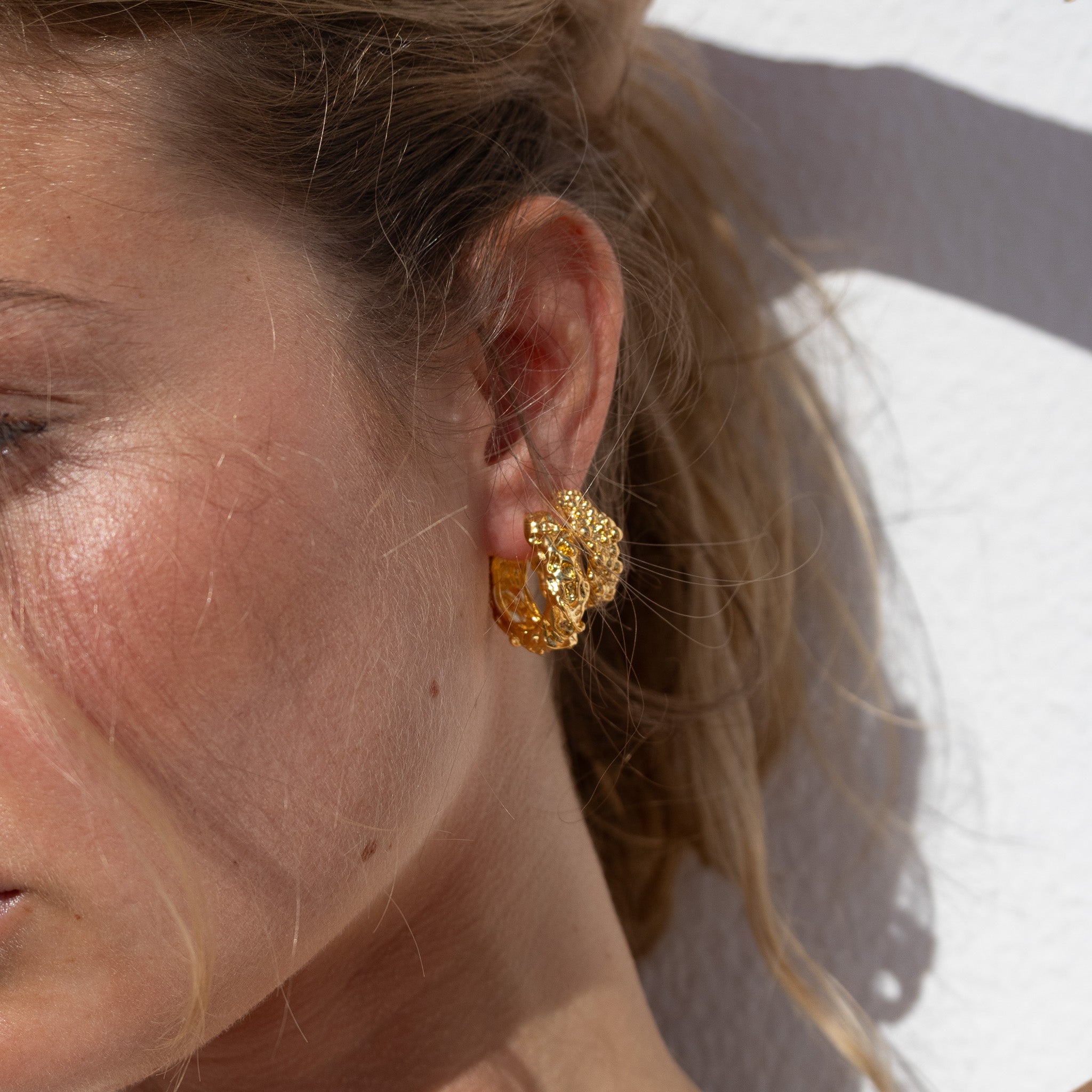 Medium Pompa Hoops