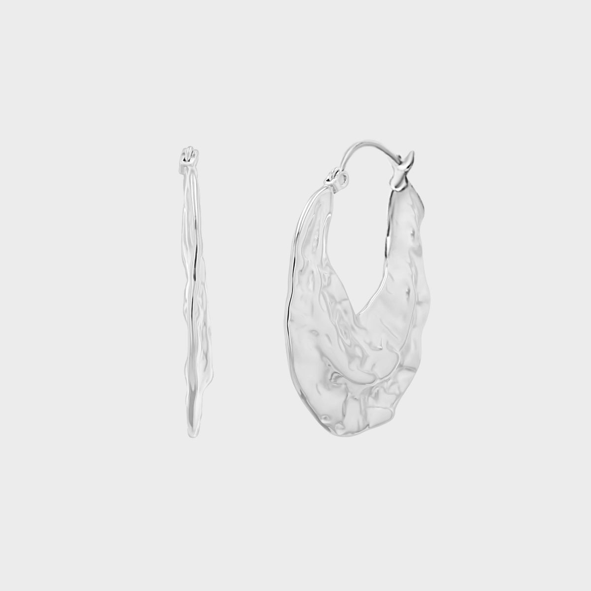 Liva Earrings winther-studio-international