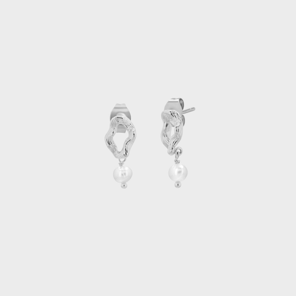 Fluctus Pearl Studs winther-studio-international