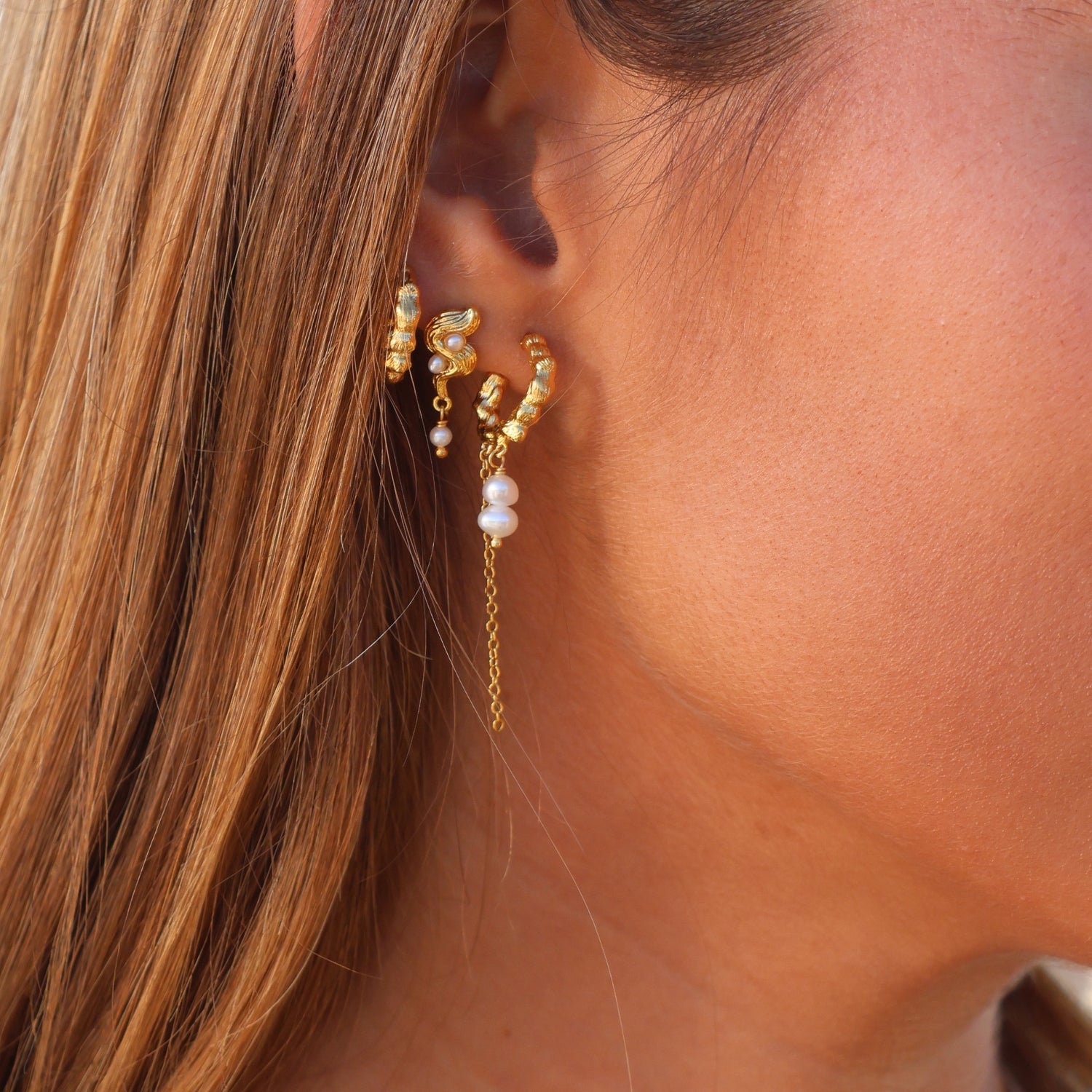 Helmi Pearl Earrings winther-studio-international