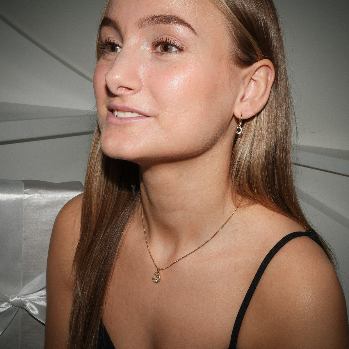 Moonshine Hoops winther-studio-international