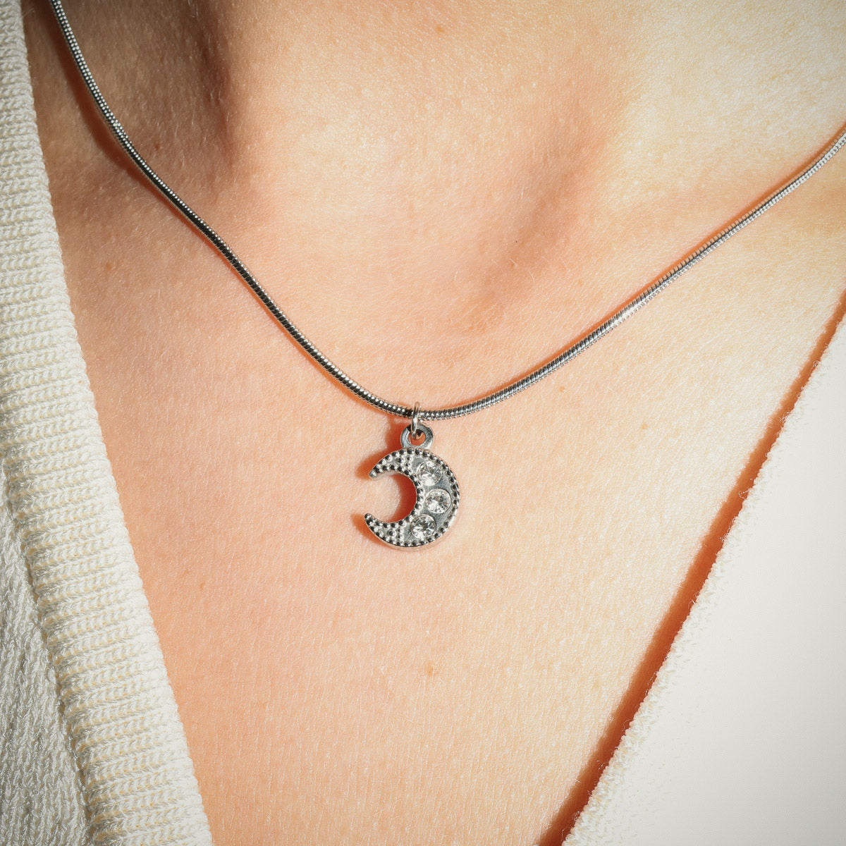 Night Shine Necklace winther-studio-international