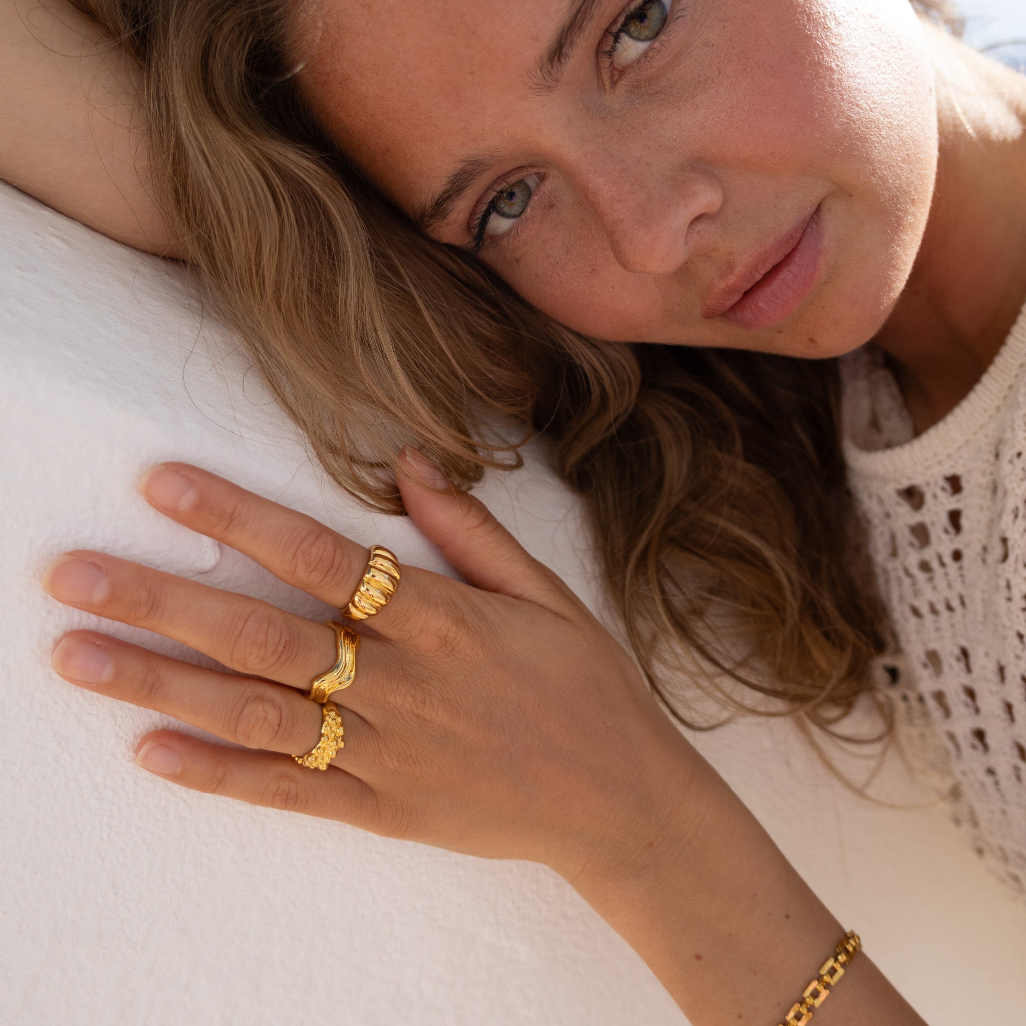 Wave Orbit Ring