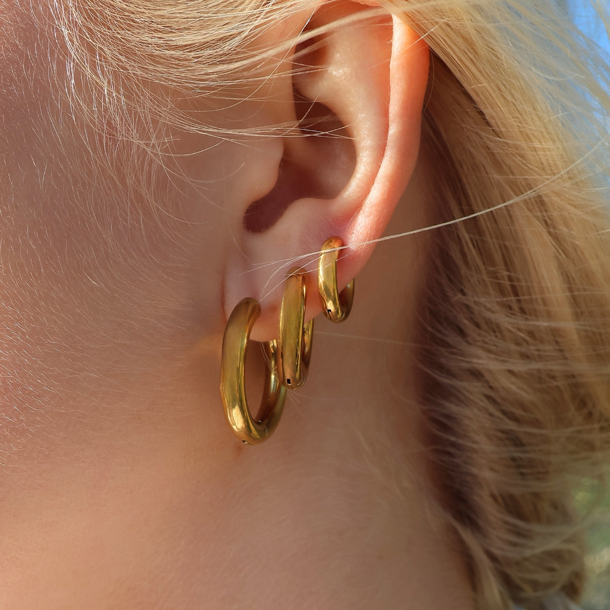 Wide Hoop Mix winther-studio-international